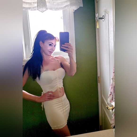 Meet your Posher, Robin - Picture 6 of 16